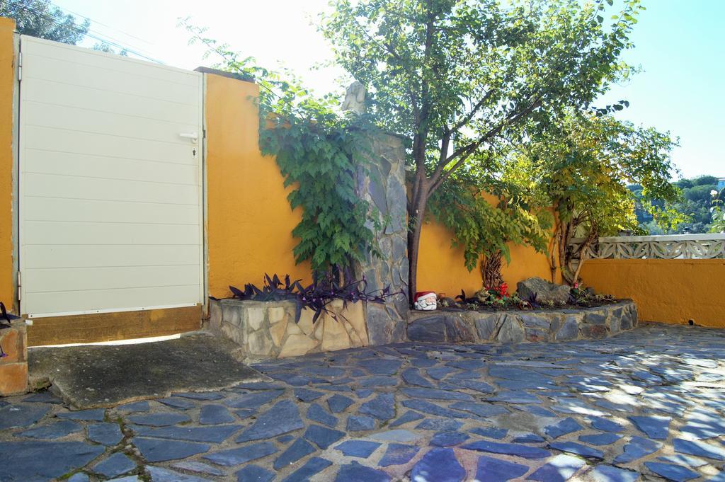 Villa Doris Lloret de Mar Exterior foto